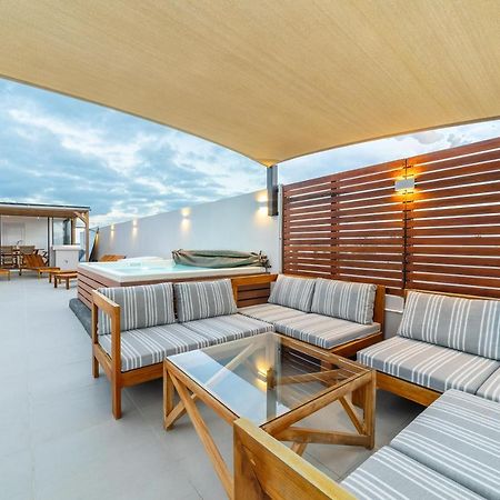 One Bay Residence Unit 15 - Penthouse With Private Roof Top, Jacuzzi And Sea View Grand Bay Εξωτερικό φωτογραφία