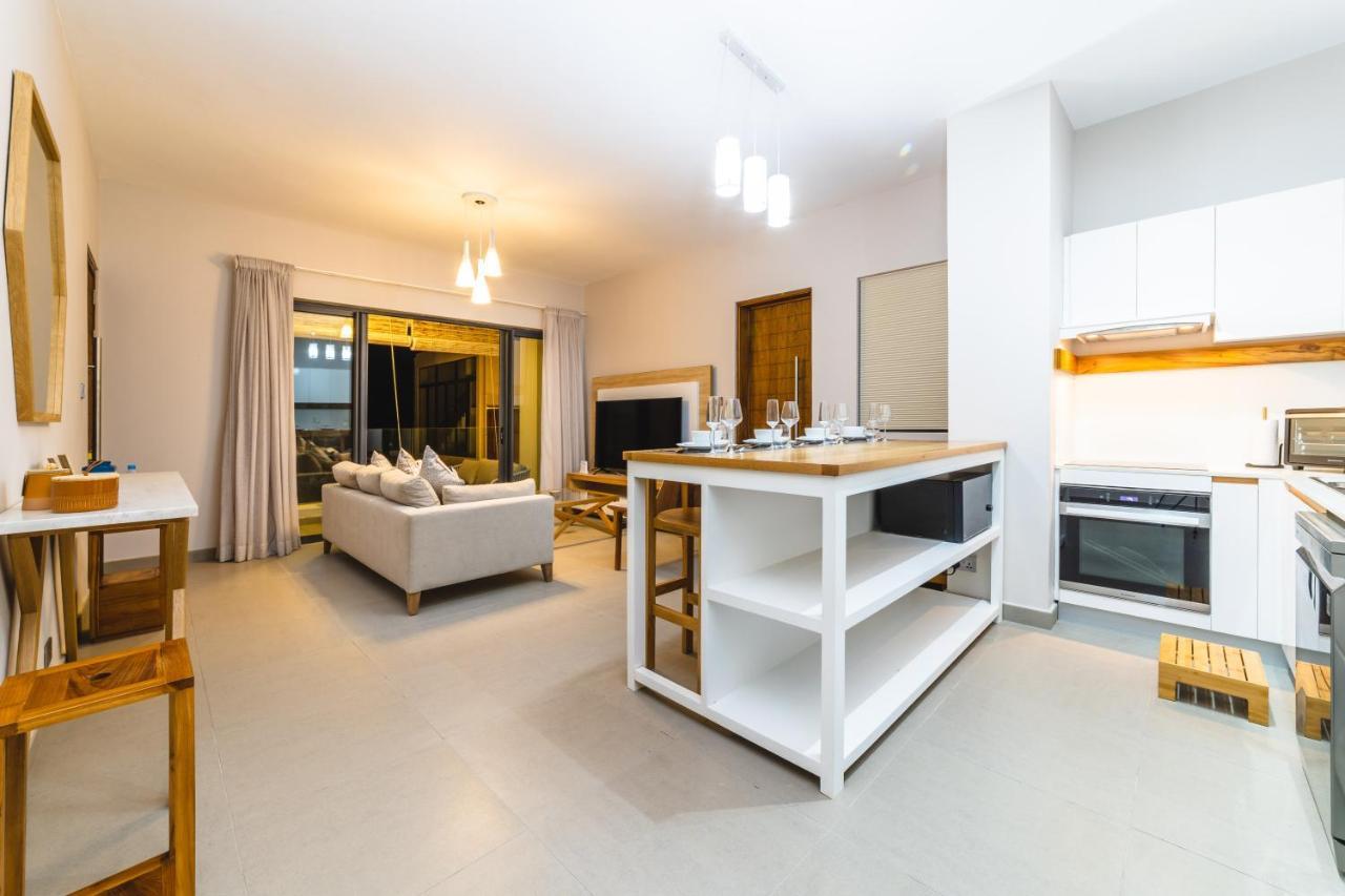 One Bay Residence Unit 15 - Penthouse With Private Roof Top, Jacuzzi And Sea View Grand Bay Εξωτερικό φωτογραφία