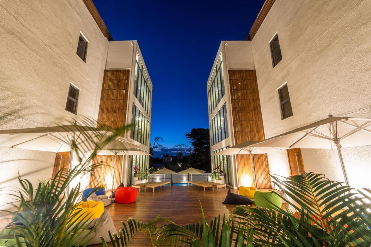 One Bay Residence Unit 15 - Penthouse With Private Roof Top, Jacuzzi And Sea View Grand Bay Εξωτερικό φωτογραφία